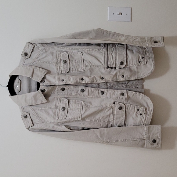 Ladies jacket - Picture 1 of 7